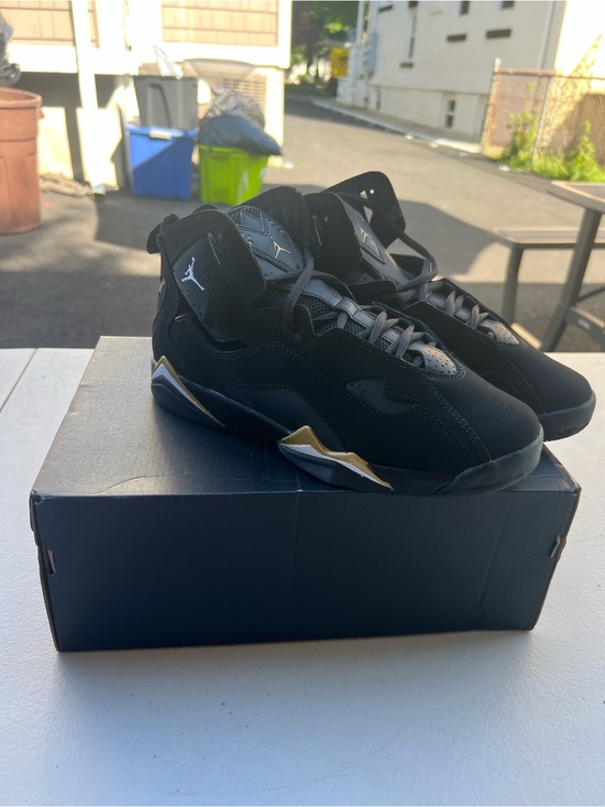 Jordan Other - Nike Air Jordan TRUE FLIGHT  Black / White Gold  343796-017 Youth Size 7Y/UK6